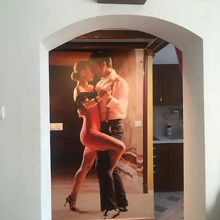 Nasze Kamienice Muzyczny Z Antresolą Apartament