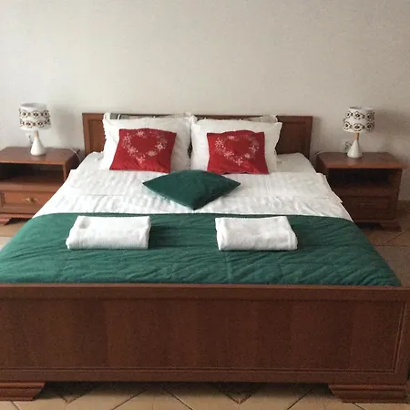 Nasze Kamienice Muzyczny Z Antresola *