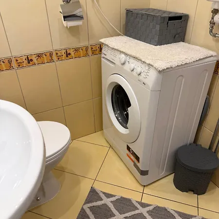 Nasze Kamienice Muzyczny Z Antresola Rzeszow
