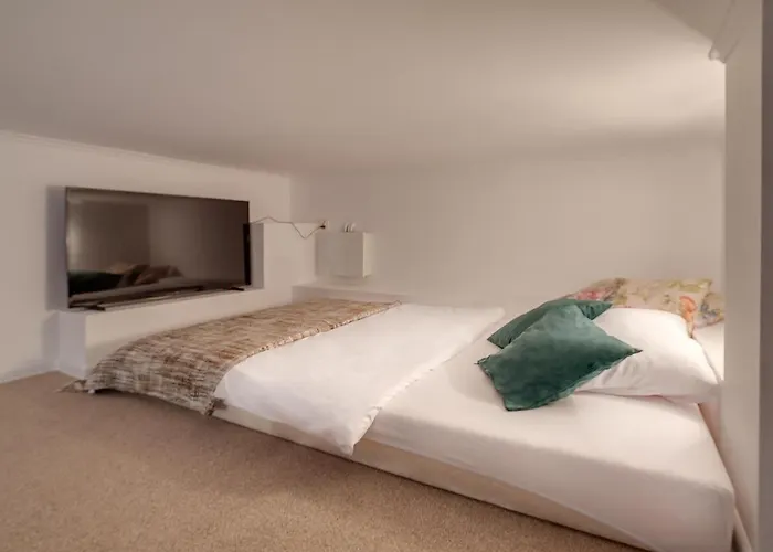 Nasze Kamienice Muzyczny Z Antresola *